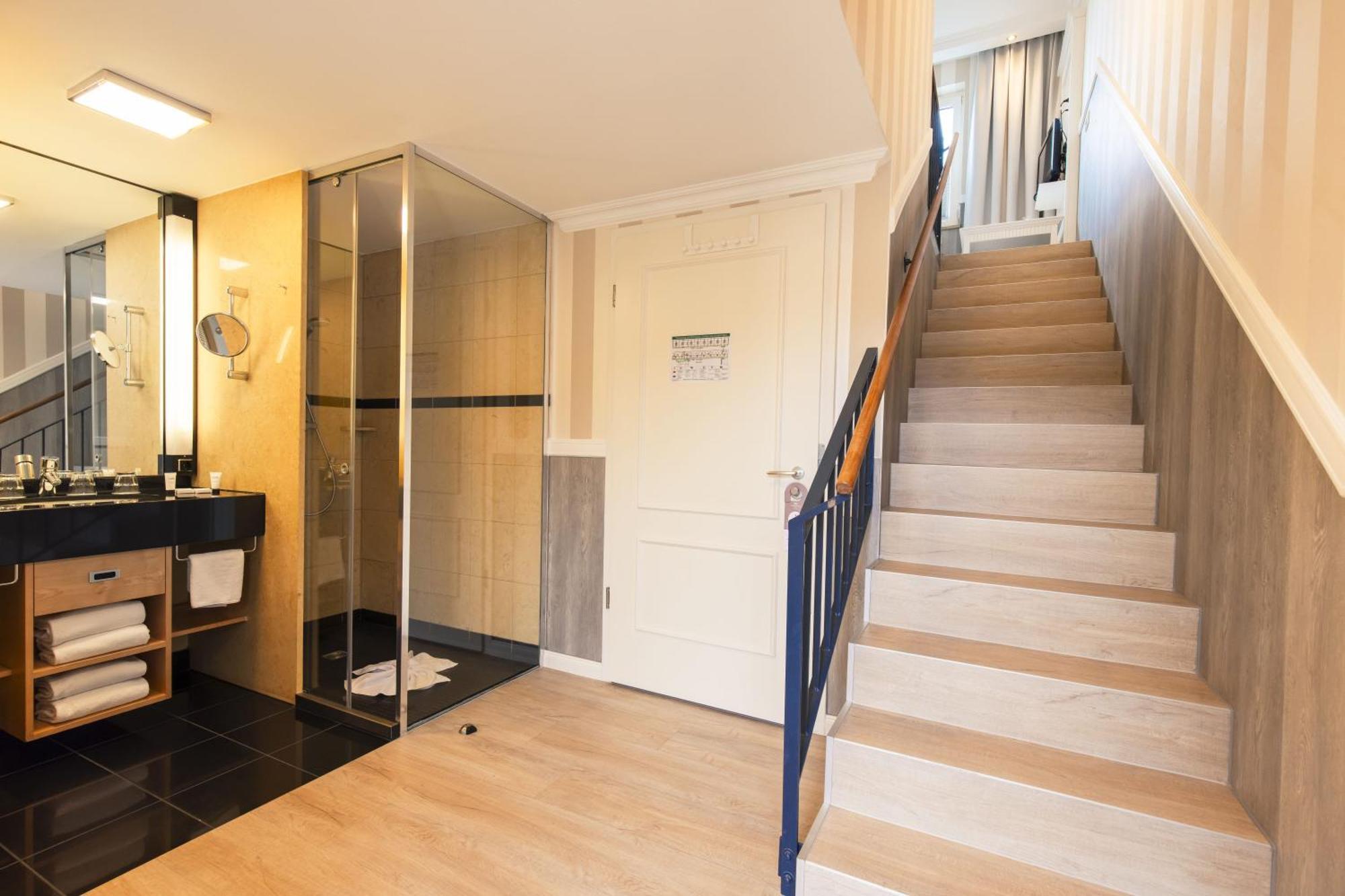 Resort Hotel IV Jahreszeiten Zingst Ngoại thất bức ảnh